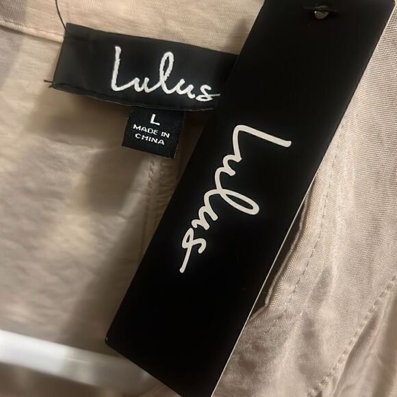 NWT Lulus “Got My Approval” Beige Utility Romper - Picture 5 of 9